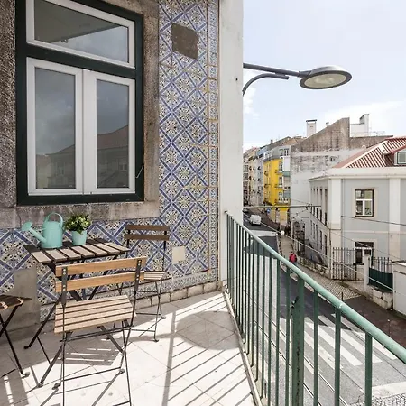 Santo Antonio Terrace Apartment Lisbon