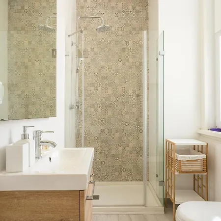 Santo Antonio Terrace Apartment Lisbon